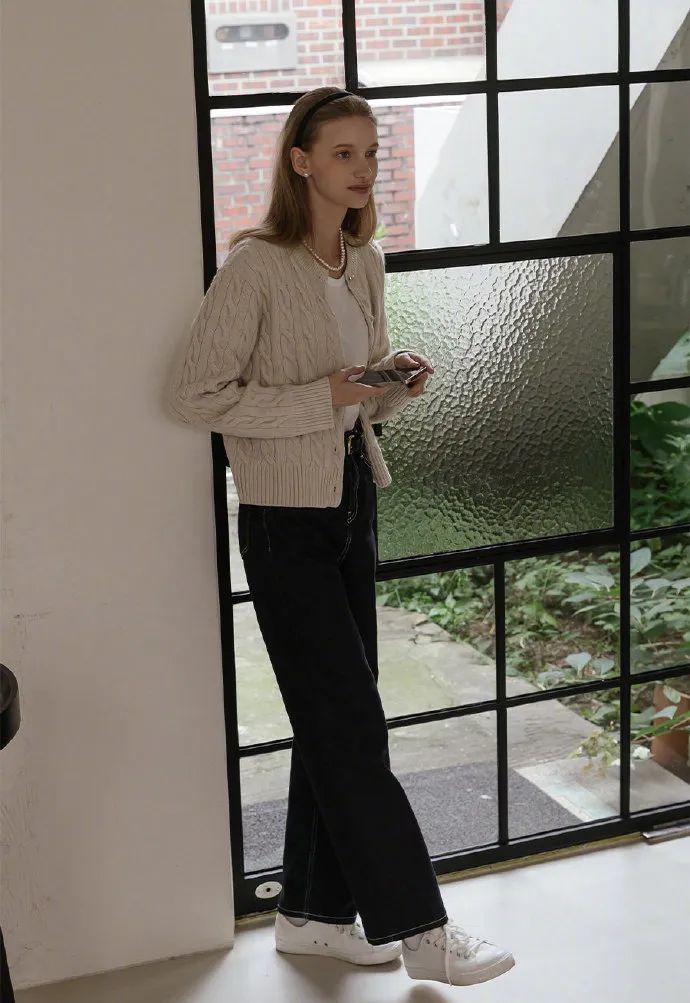 韩系秋冬新款穿搭,每日穿搭分享韩系新款秋冬