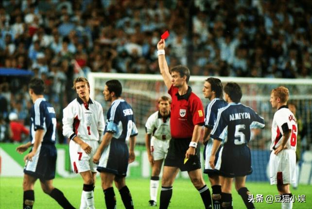 天下足球时间调整,天下足球时期