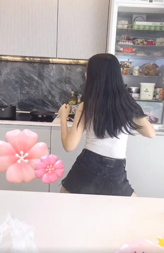 娱乐圈送娃,明星带小孩上学