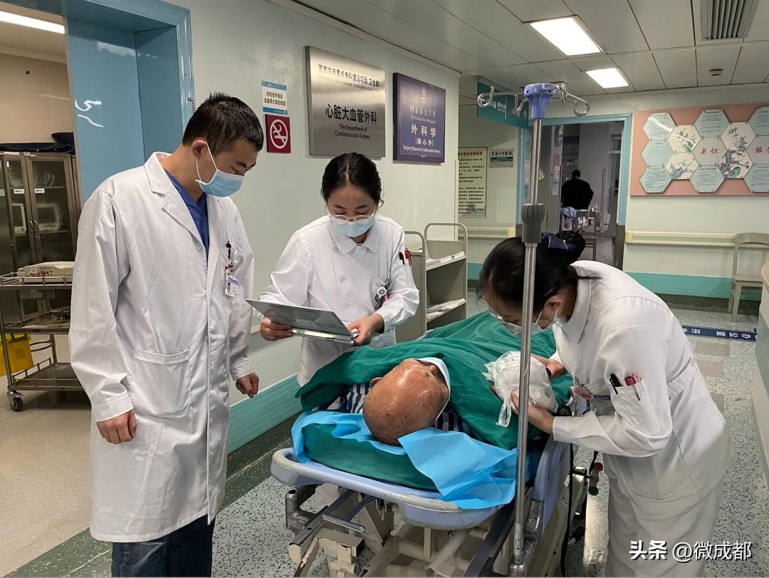 成都青年的十二时辰,成都十二时辰解读