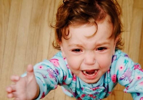 如果2岁孩子还不会说话代表什么,两岁孩子不会说话需要做什么干预