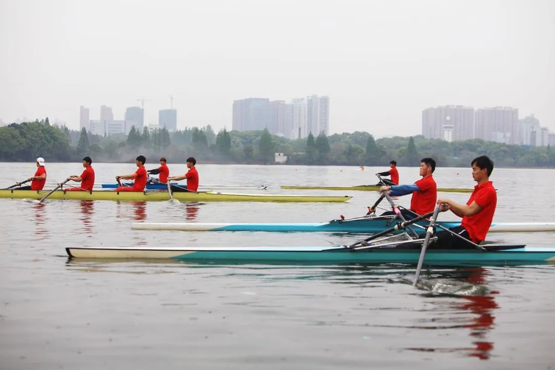 为什么华夏理工学院学费这么贵,为什么选择帝国理工