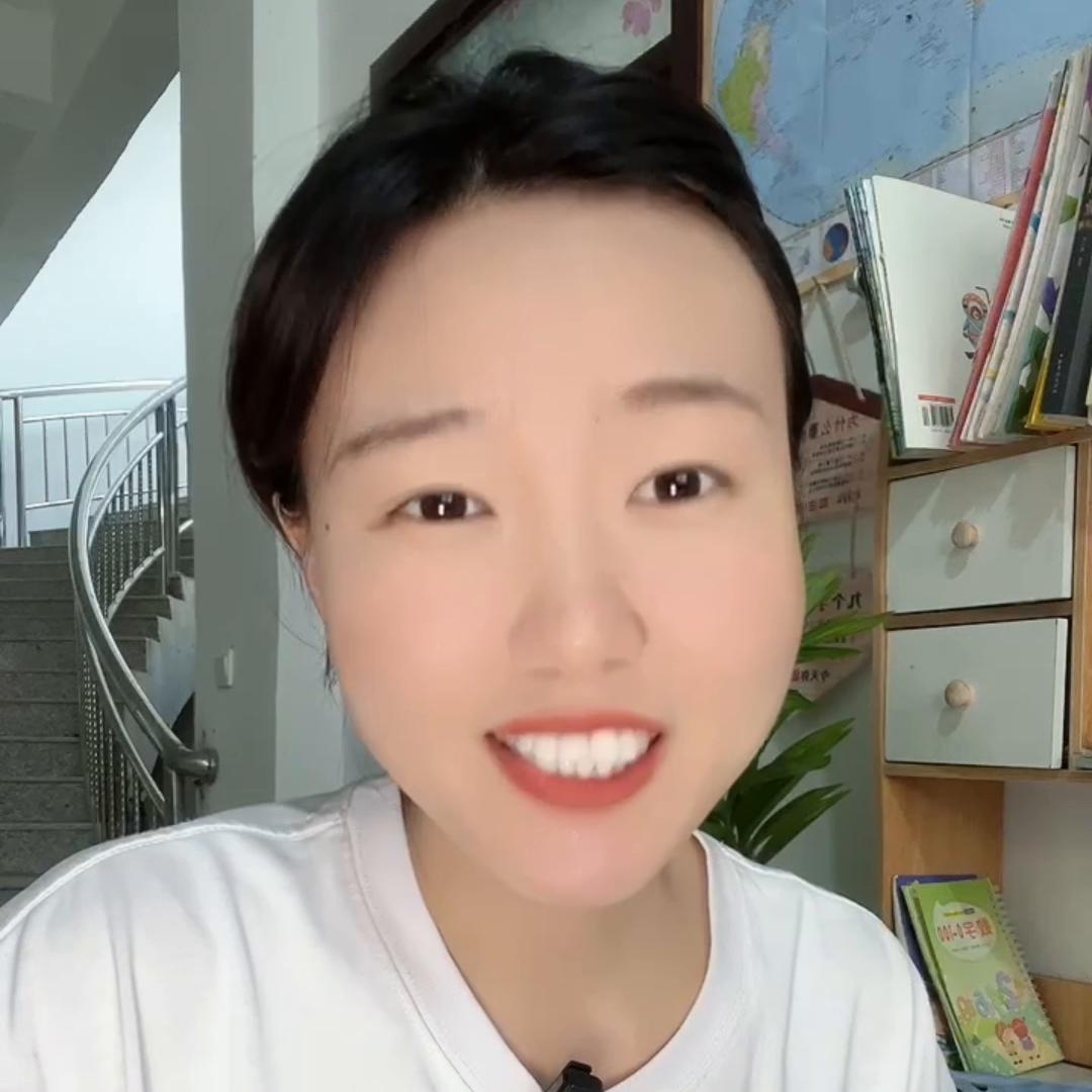 抖音上只有努力别无选择,抖音很公平给了每个人逆袭的机会