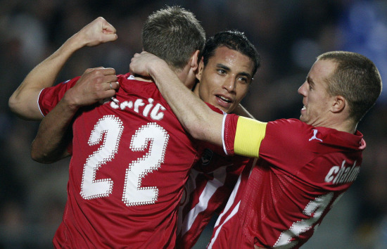 雄狮怒吼片段,雄狮吼叫穿透力