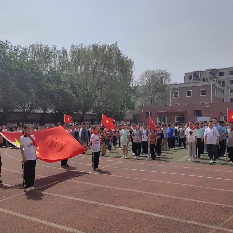 减轻灾害风险守护美好家园图案,减轻灾害风险守护美好家园一年级