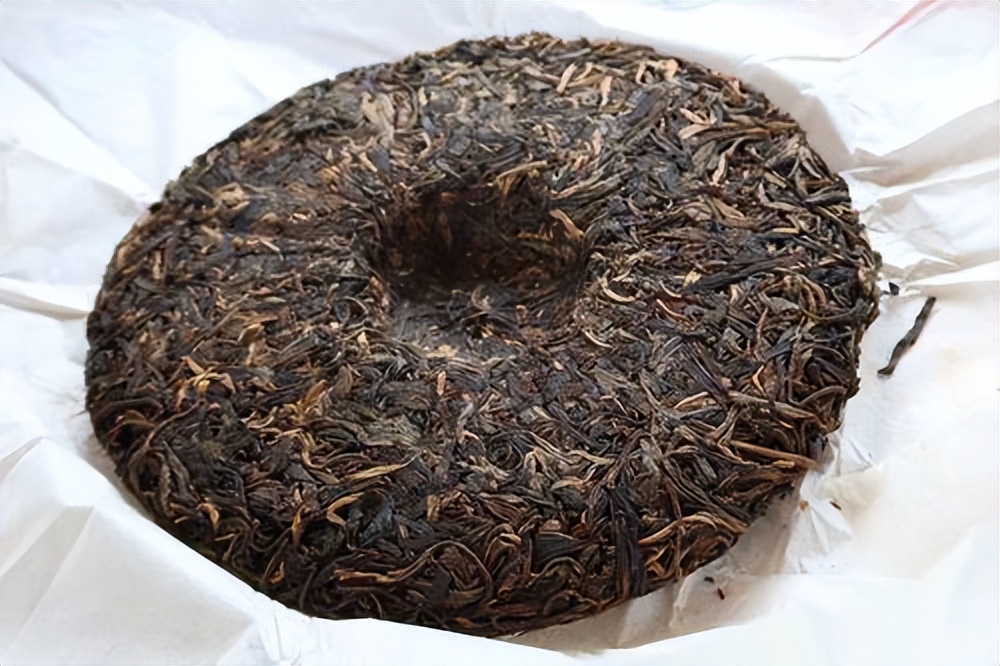 寒冷的冬天来了冬季喝什么茶好,冬季喝的茶首选什么茶