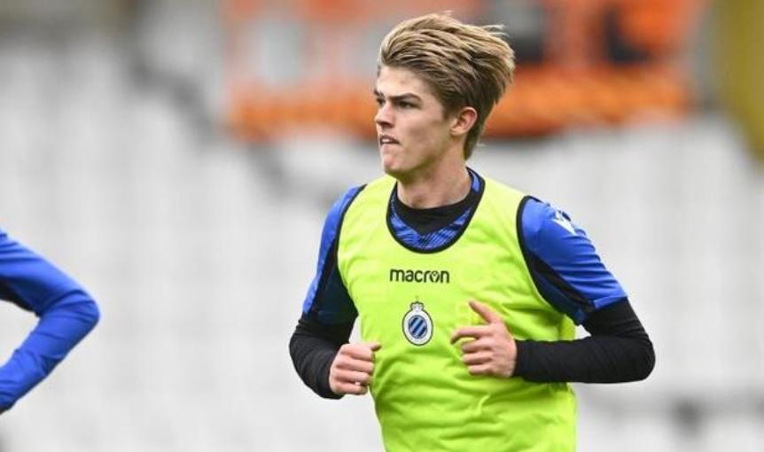 曝伊布决定同ac米兰续约,2021ac米兰伊布