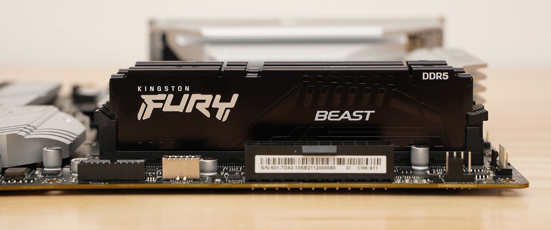 多大固态硬盘发挥最大性能,怎样提高pcie4.0固态硬盘的性能