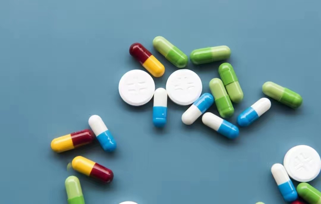 印度新冠仿制药拯救穷人，为何欧美不“出警”版权？中国能效仿吗