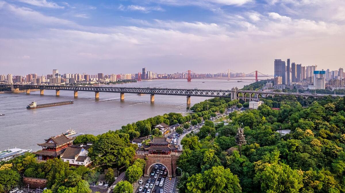 中国第一座直辖市,中国第一座直辖市在哪里