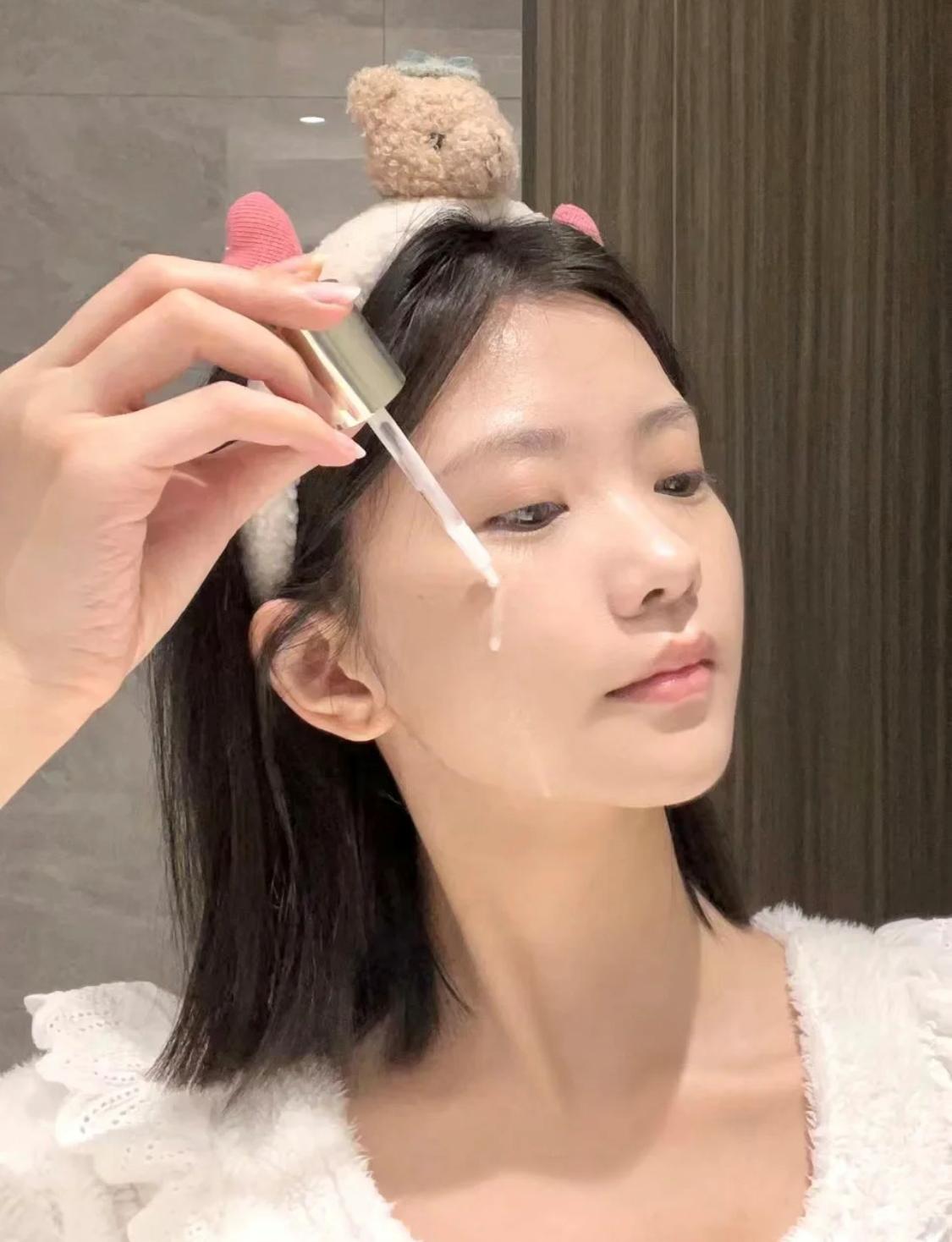 为什么粉底液暗沉的很快,粉底液为什么这么容易暗沉