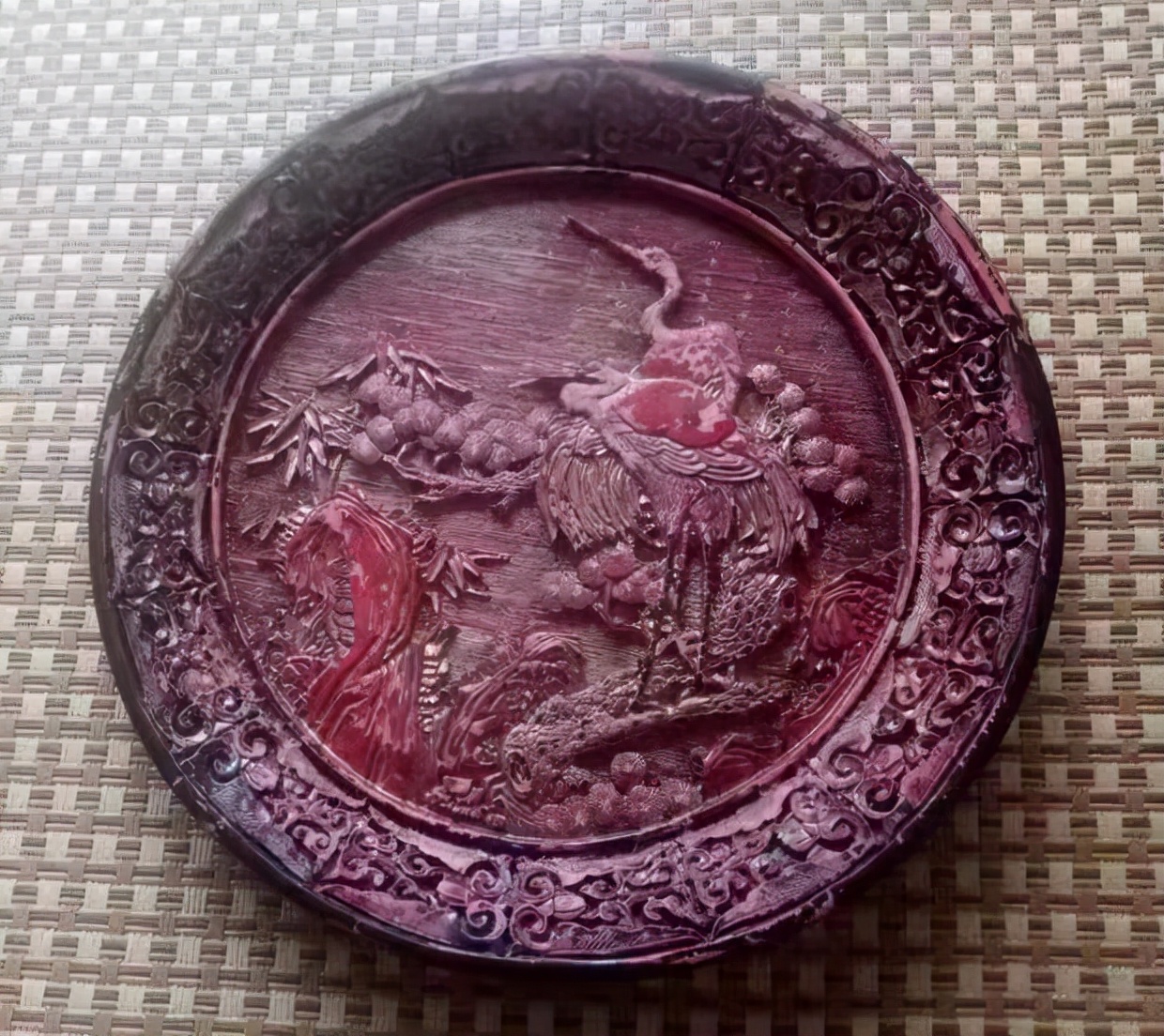 松鹤延年描金,松鹤延年核雕