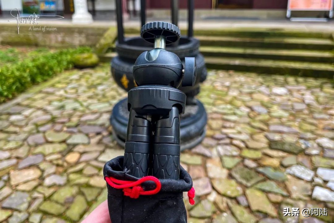 旅游带三脚架方便吗,旅行带什么三脚架方便