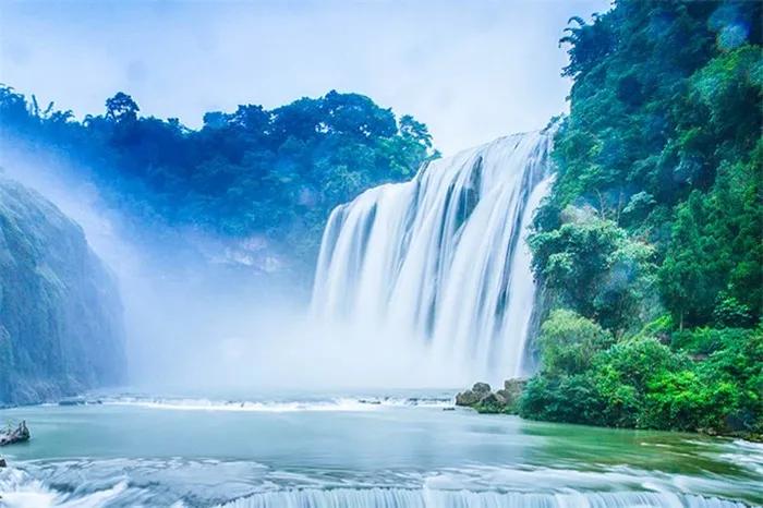 丰水期黄果树瀑布,黄果树瀑布丰水期和枯水期分界线