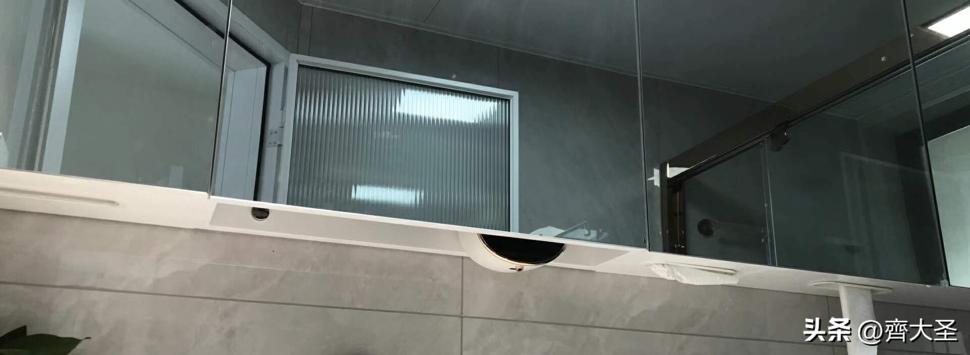 卫生间哪种镜柜设计合理,卫生间镜柜小细节