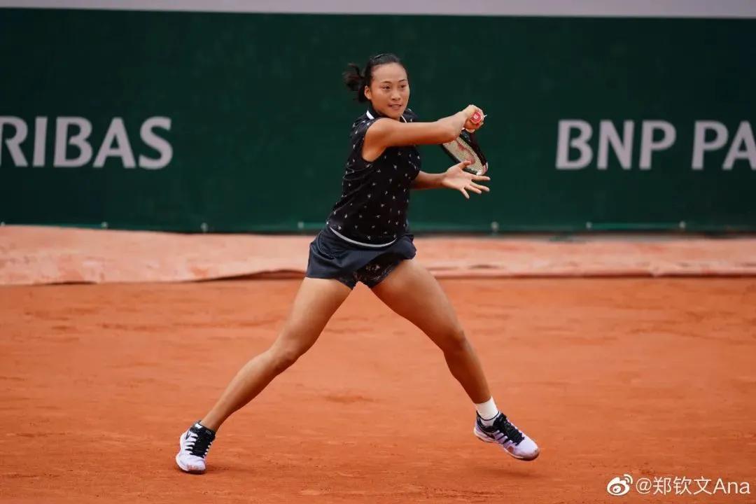 热点||挑战世界第一，这个19岁中国网球美少女是下一个李娜么？