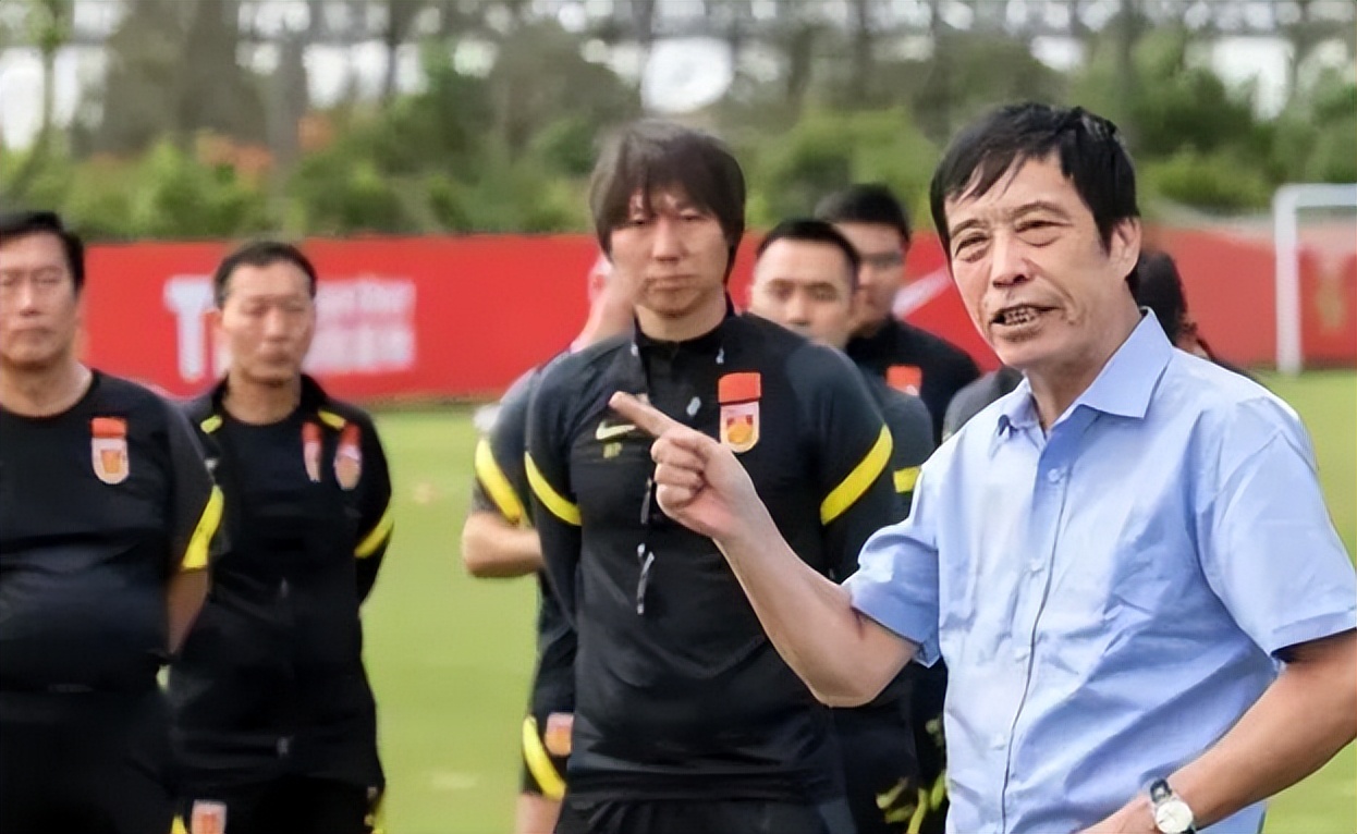 要坐70年？曝李铁要牢底坐穿，2个老婆拒退赃款大难临头各自飞