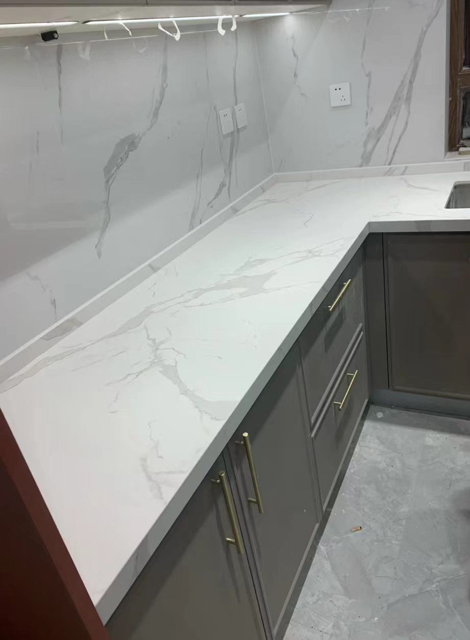 橱柜不做背板怎么处理,橱柜不做下沿注意事项