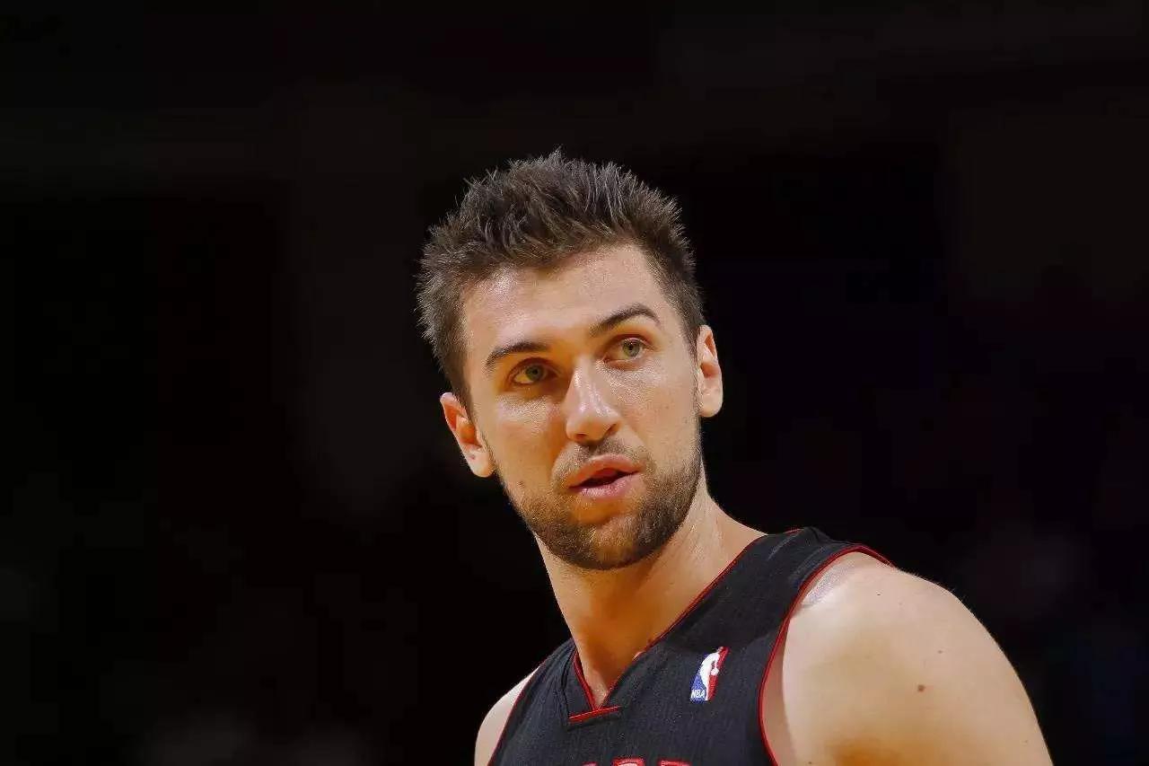 nba史上第一位得分后卫状元,06年状元巴尼亚尼集锦