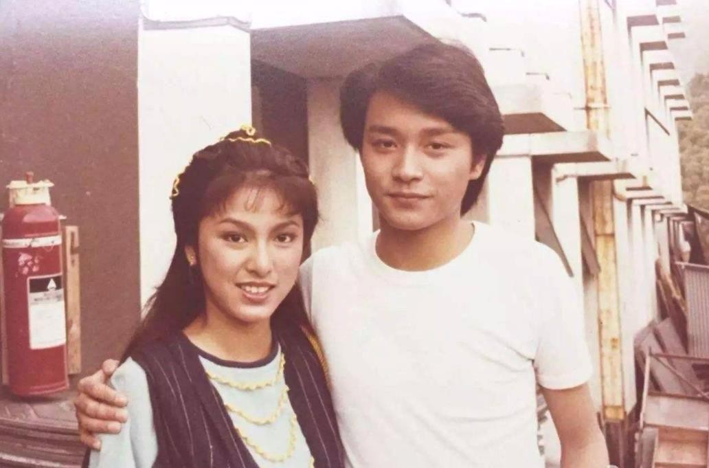 6位绝美女星个个伉俪情深：有为去世4年丈夫生女，有余生不再嫁