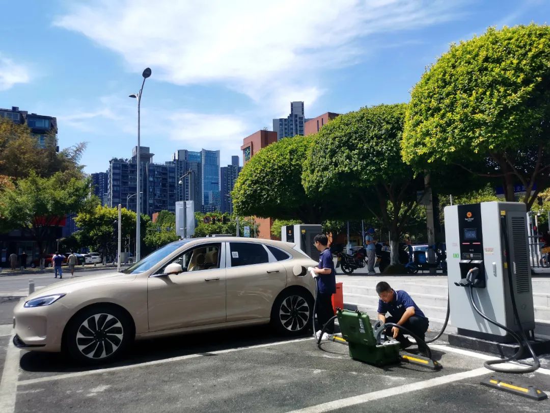 aito问界m5ev试驾体验,aito问界m5ev续航测试