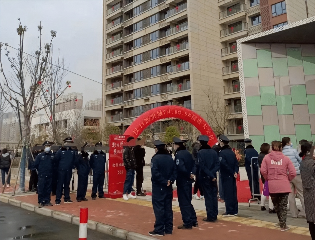 奥山汉口澎湃城被谁收购了,东西湖奥山澎湃城政府接盘了吗