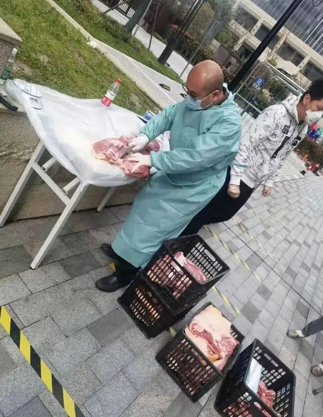 新手在上海送快递一个月挣多少,送快递一个月赚了十万