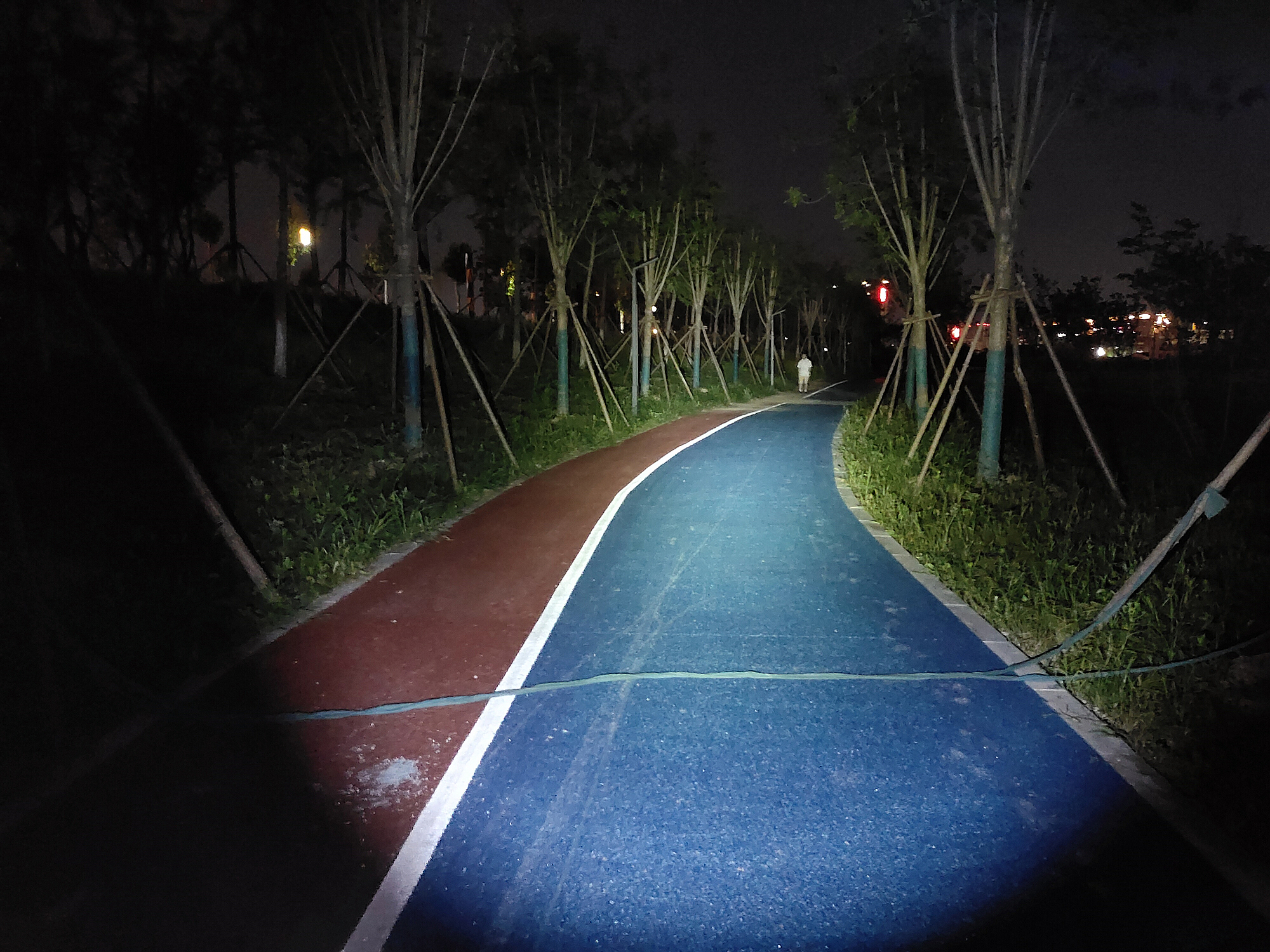 迈特明酷手电t01s使用方法,迈特明酷t01s手电