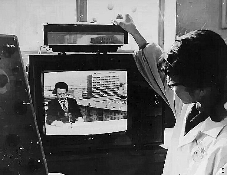 尼克松访华，中国租通讯卫星要花100万，周总理出高招令美国叹服