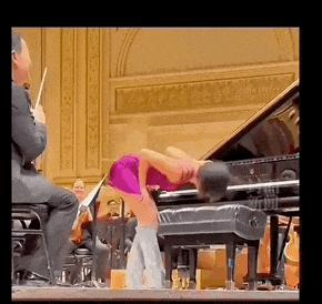 郎朗同门师妹奏钢琴,郎朗师妹蜜蜂飞舞钢琴完整版
