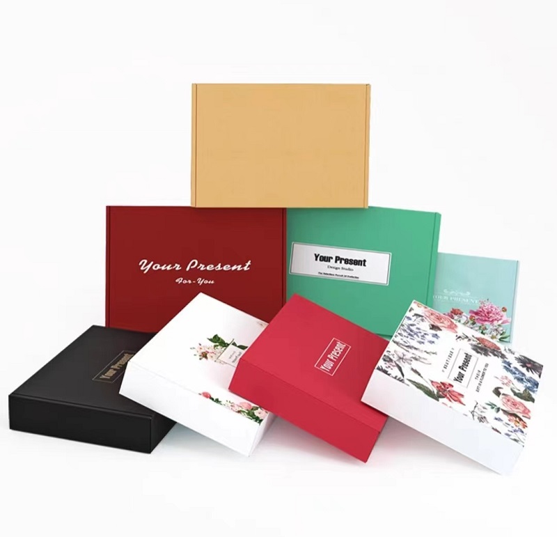 服装包装盒定做厂家,高档衣服包装盒定制价格