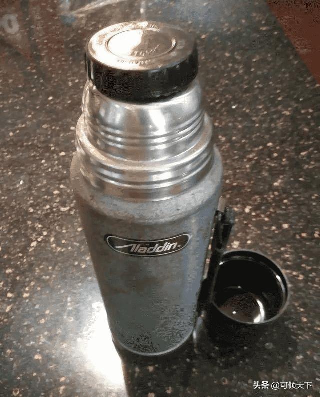 渚靛崕鏃ュ啗鍏借,鏃ュ啗渚靛崕鍏借