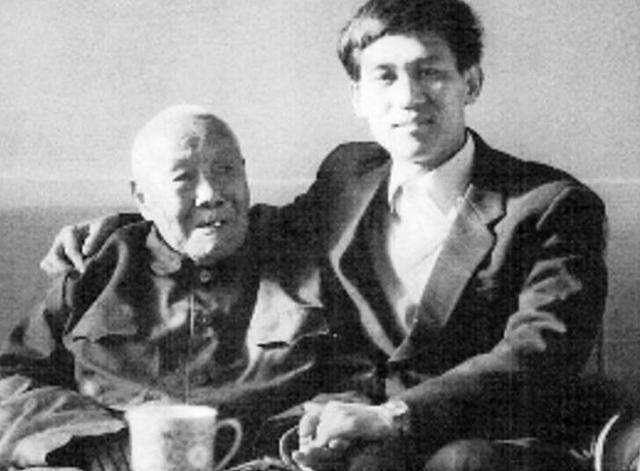 中国最后一个太监，净身不久后溥仪退位，国家救济后他活到94岁