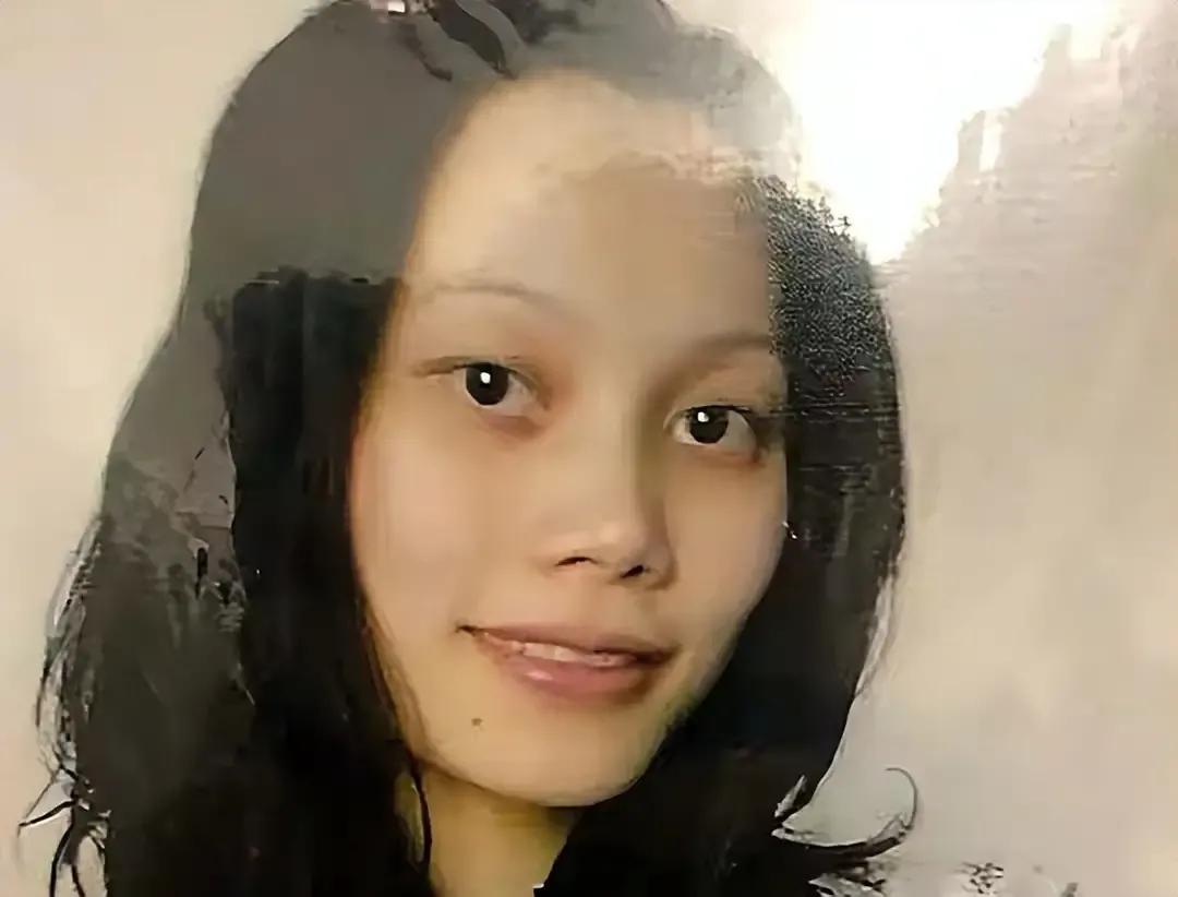 2006年，广东20岁女孩嫁给北大精英，生7个孩子：多子多福万事兴