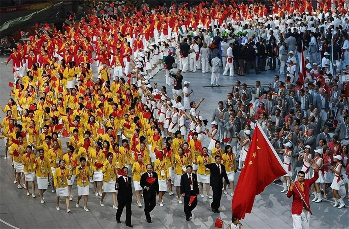 15骞村熀寤烘姇璧勪簡澶氬皯,楦熷发15骞翠簭浜嗗悧