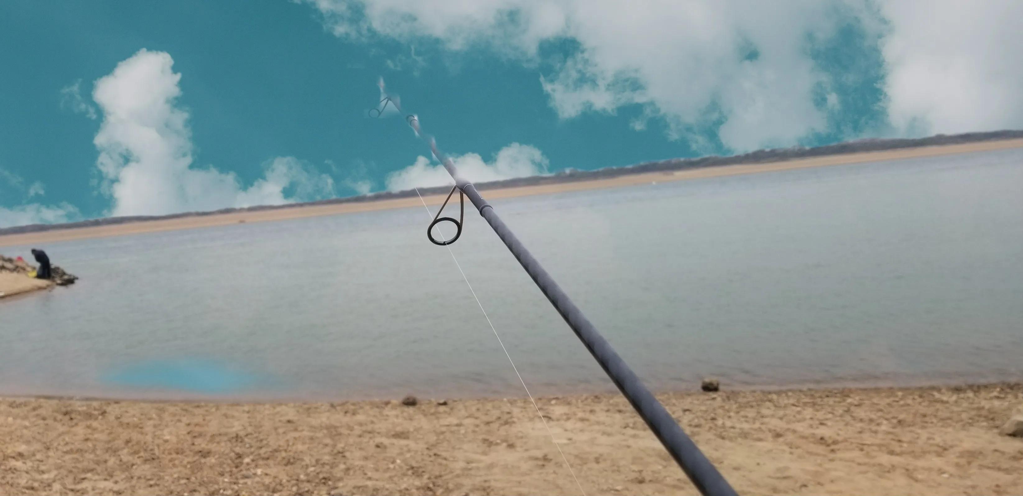 路亚一直打一个坑可以吗,路亚滑漂到底是不是坑