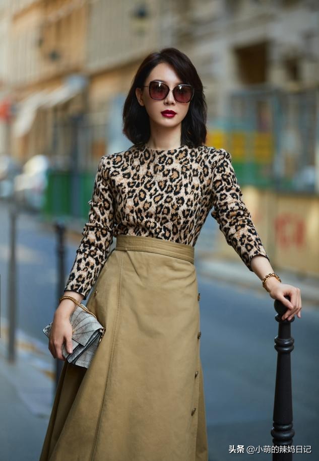 适合头发多的减龄烫发,今年最适合的短头发烫发