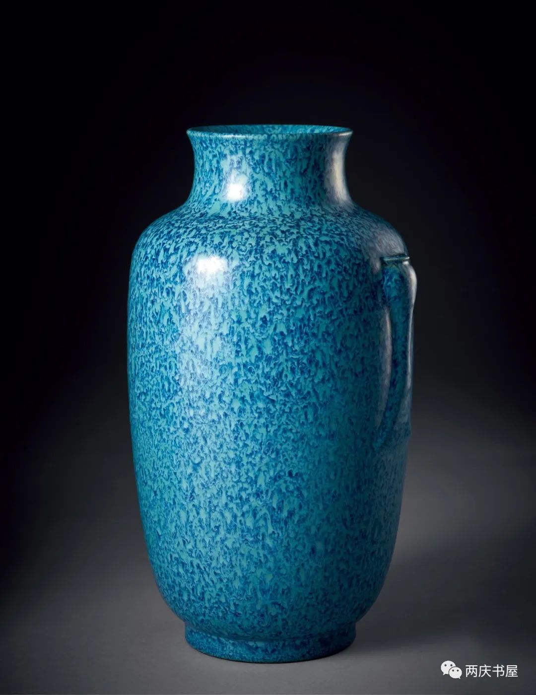 清乾隆钧红釉窑变双耳瓶,日本回流大清乾隆年制瓷器