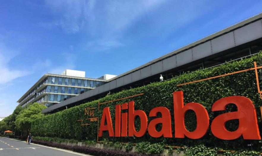 小伙辍学创业收入一个亿,小伙创业卖内衣