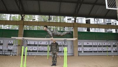 单双杠1-5练习速成的方法,单双杠3-4练习动作要点