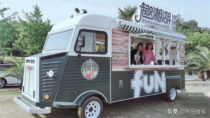 美食小吃车价格,临沂小吃车定制厂家