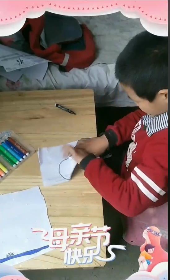 中交兴路“晨曦计划”点亮温暖与爱帮助单亲妈妈卡车司机