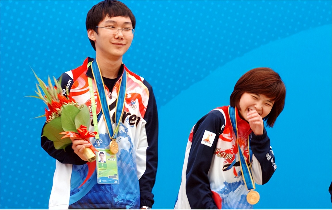 申真谞2:0零封朴廷桓棋谱,申真谞vs朴廷桓战绩