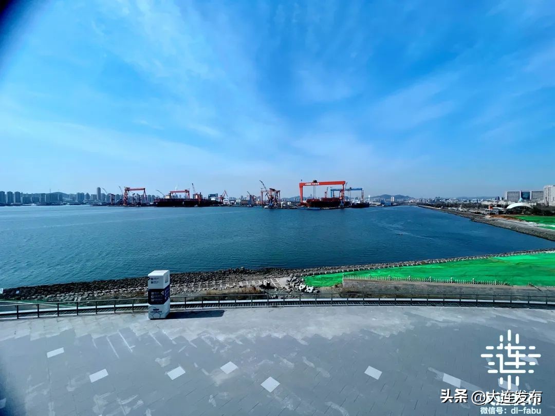 大连梭鱼湾专用足球场效果图,大连市梭鱼湾足球场最新消息