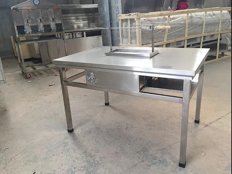 兴福不锈钢桌子定做厂家,中山不锈钢桌子定做厂家