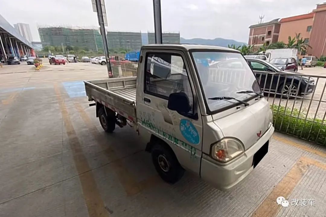 五菱兴旺面包车最新款,第二代五菱兴旺小卡