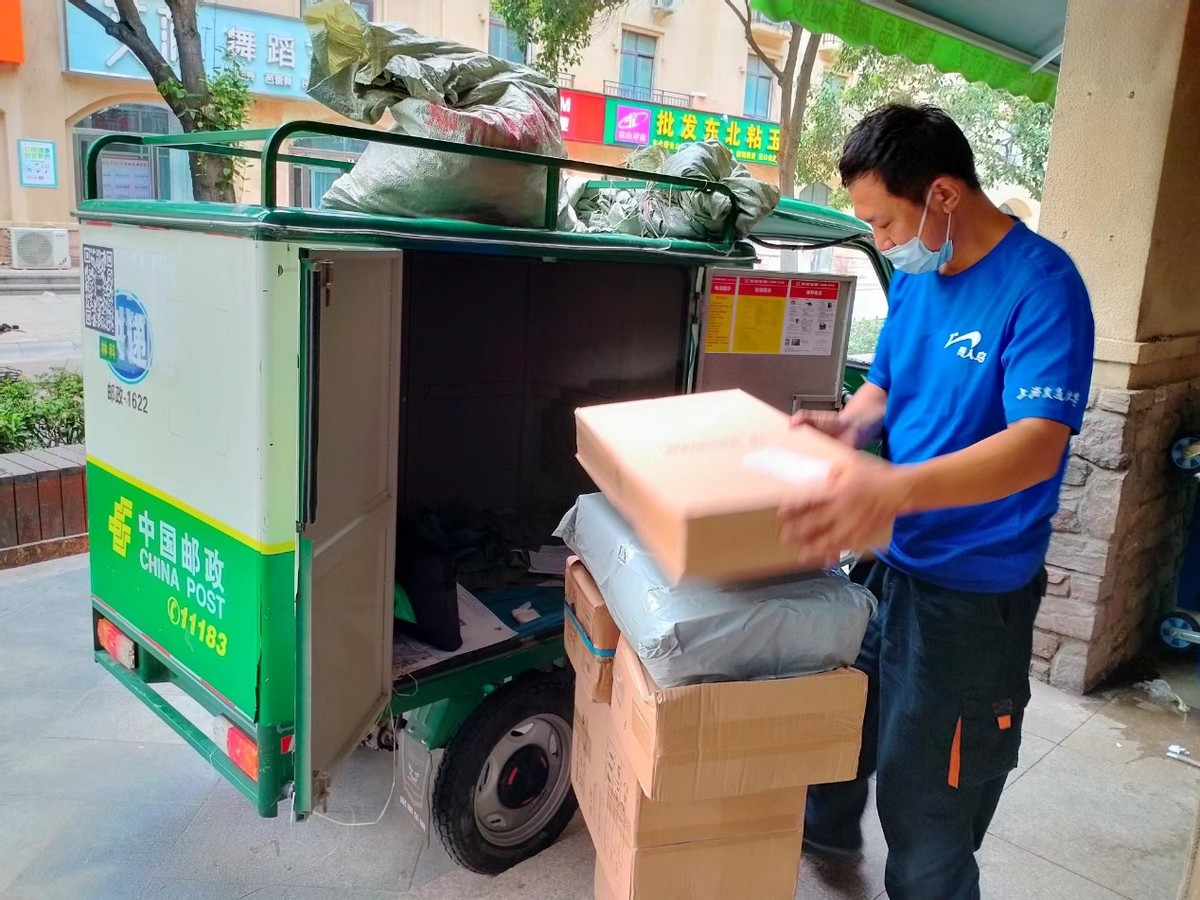 全国外卖员和快递员数量,快递员和外卖员迟早会失业吗