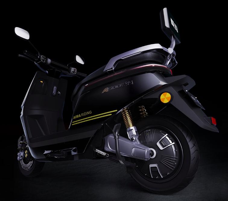 最新发布一款纯电动车,性能和续航都前五的电动车