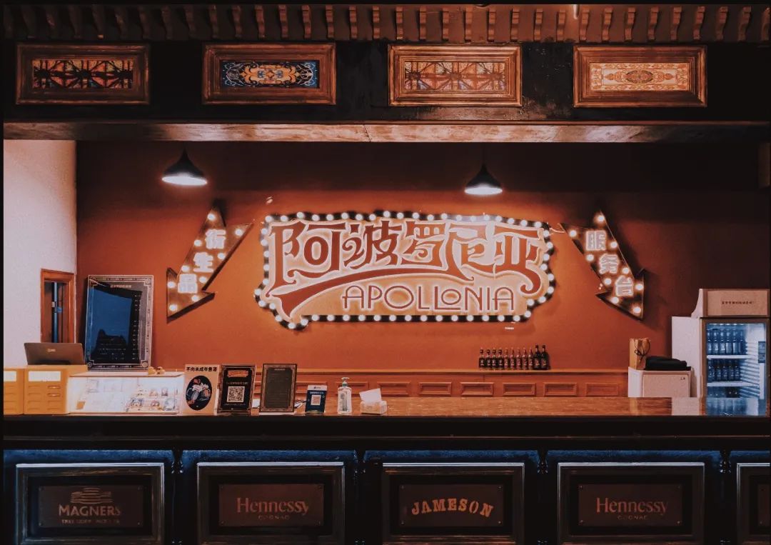 打卡赛博朋克烧烤店,赛博朋克打卡美陈