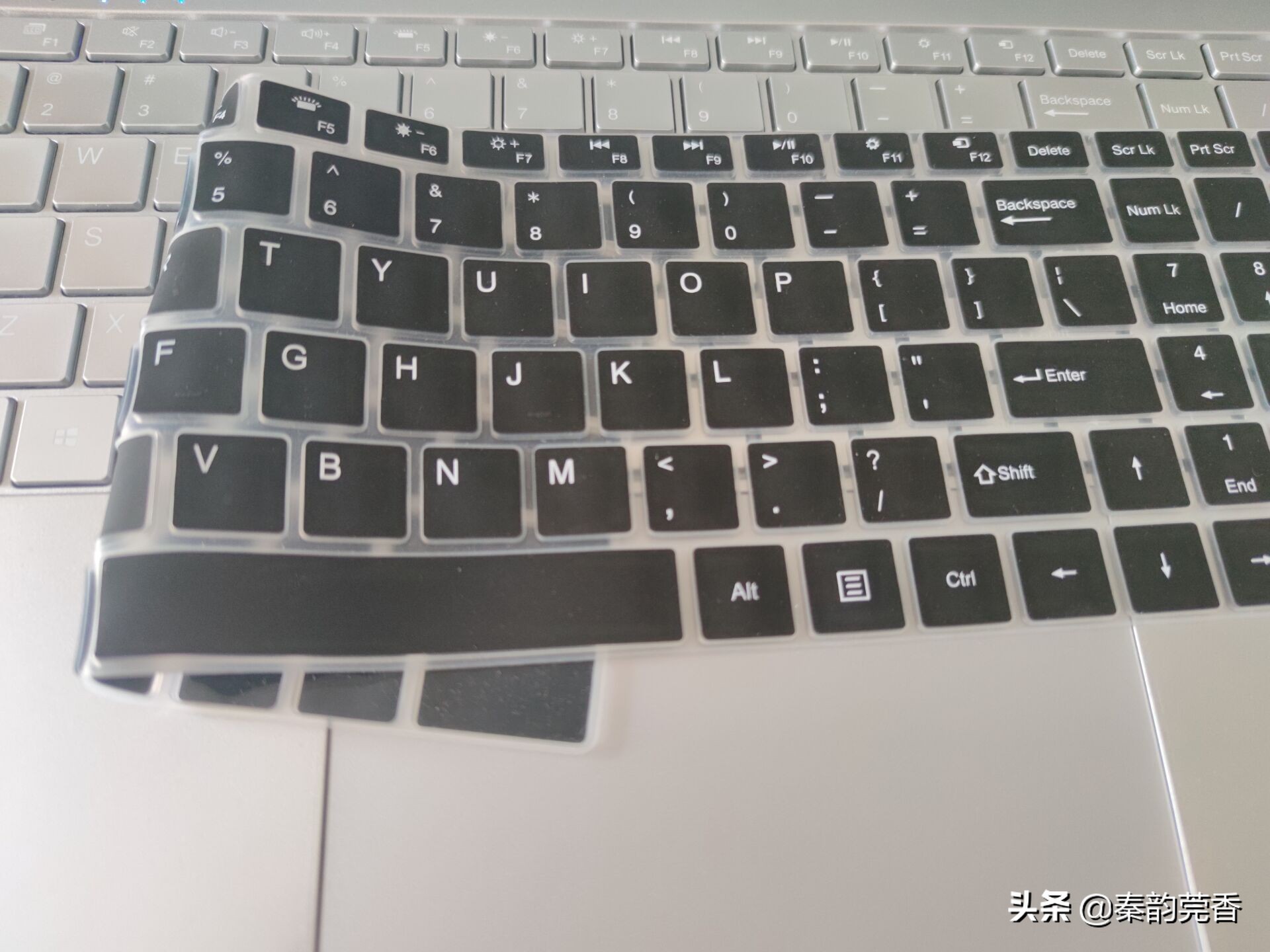 拼多多几百块钱的笔记本靠谱吗,拼多多上一千多块电脑怎么样